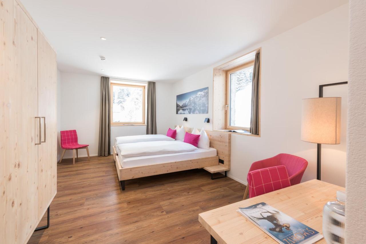 Berghotel Randolins Санкт-Мориц Экстерьер фото